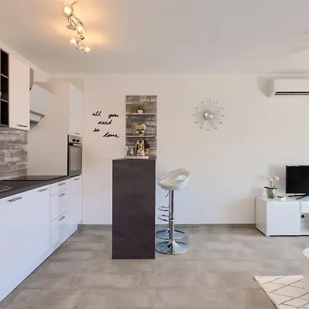 Marica - App Marabella - Mpolo Apartman